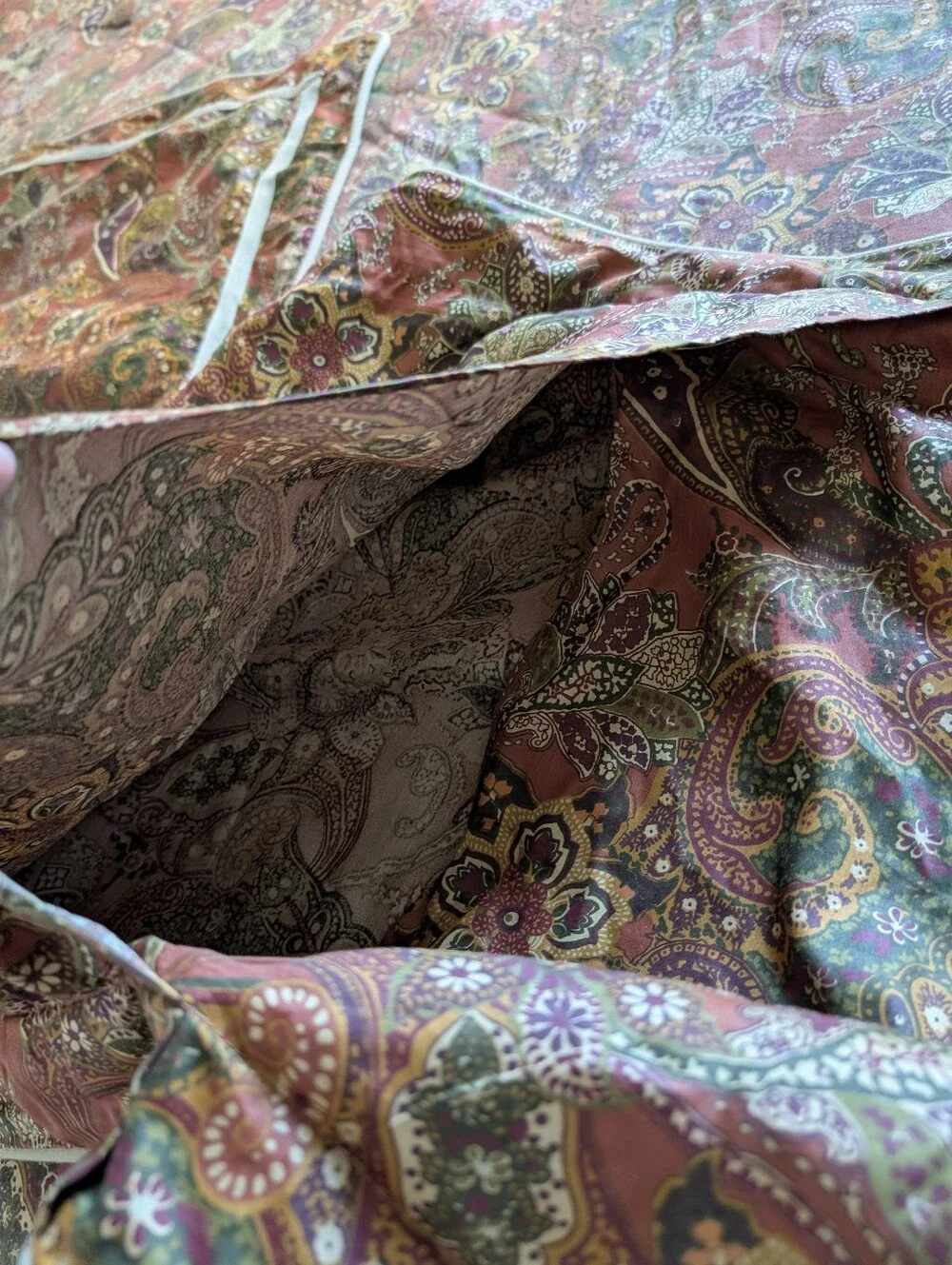 Chaps Home Rust Brown Satin Jacobean Botanic Queen Comforter Striped Reversed